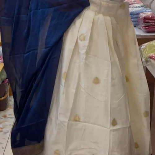 DHAVANI SET